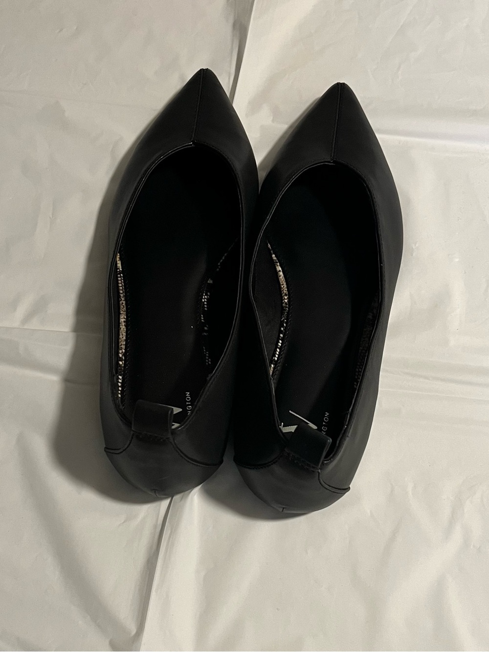 Women’s Black Pointed Toe Flats